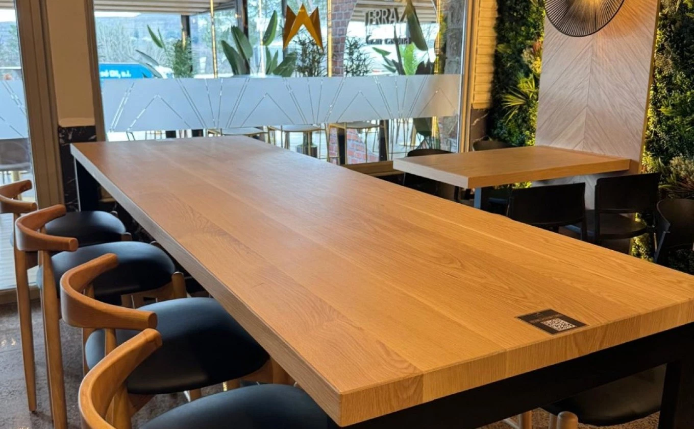 Mesas de la cafetería